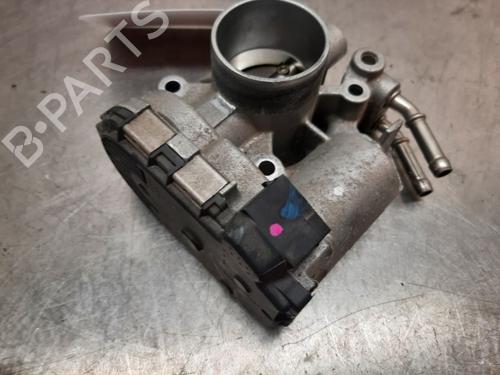 Used Throttle body TOYOTA YARIS (_P13_) 1.0 (KSP130_, KSP130) (69 hp) 22167203