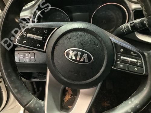 Airbag delantero izquierdo KIA CEED Sportswagon (CD) 1.0 T-GDI (120 hp) 31263507
