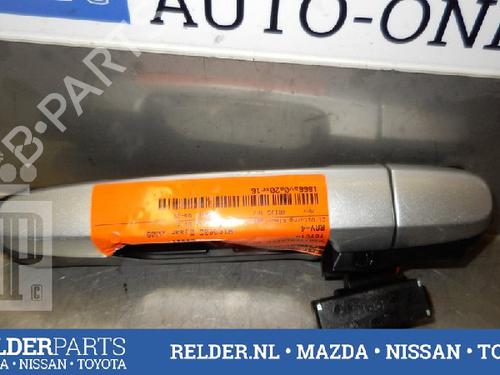 Used Rear right exterior door handle Rear right exterior door handle TOYOTA RAV 4 III (_A3_) 2.0 4WD (ACA30_, ACA30R) (152 hp) 22147189 22147189