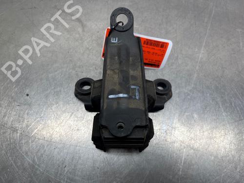 Used Engine mount Engine mount MAZDA CX-3 (DK) 2.0 SKYACTIV-G (DK5W, DK6W) (120 hp) 32846564 32846564