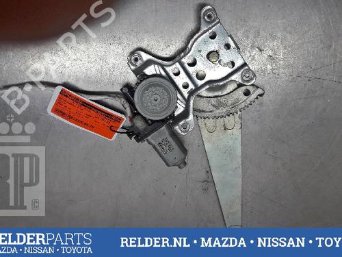 Used Rear right window mechanism TOYOTA LAND CRUISER 90 (_J9_) 3.0 TD (KZJ90_, KZJ95_, KZJ90R, KZJ95R, KZJ90W, KZJ95W) (125 hp) 22159018