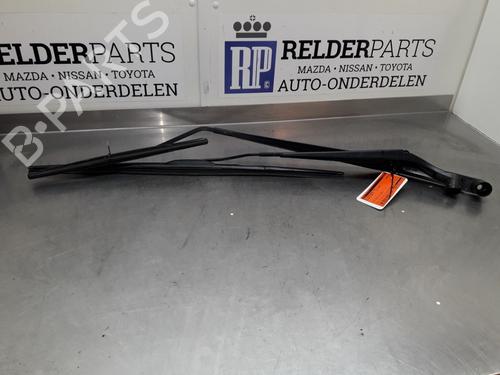 Used Front windshield wiper arm NISSAN MICRA V (K14) 1.0 IG-T 100 (101 hp) 22165320