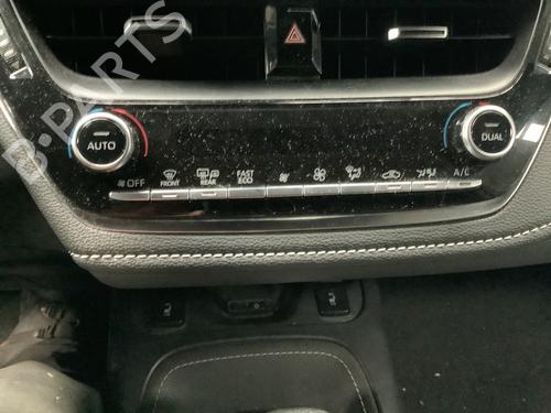Used Climate control Climate control TOYOTA COROLLA Estate (_E21_) 1.8 Hybrid (ZWE211W) (122 hp) 28049043 28049043