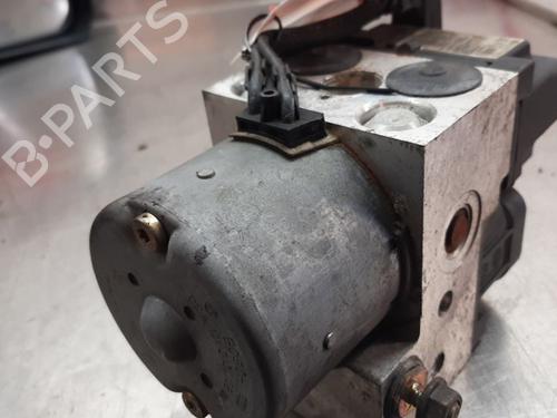 Used ABS pump TOYOTA COROLLA (_E12_) 1.6 VVT-i (ZZE121_, ZZE121R) (110 hp) 29503492