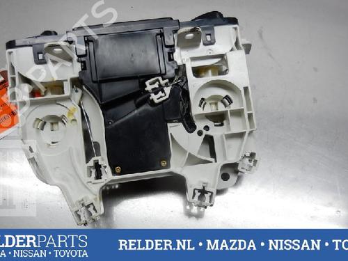 Used Climate control MAZDA 323 S VI Saloon (BJ) 1.6 (BJ10M) (98 hp) 22145872