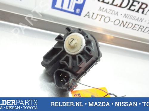 Headlight adjuster motor TOYOTA AVENSIS (_T25_) 2.0 D-4D (CDT250_, CDT250R) | BP22138803E19 
