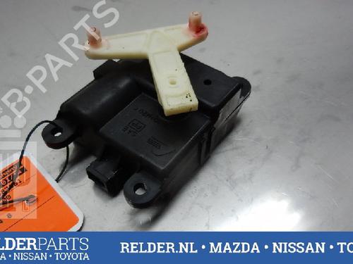Used Electronic module NISSAN ALMERA II Hatchback (N16) 1.8 (116 hp) 22145320