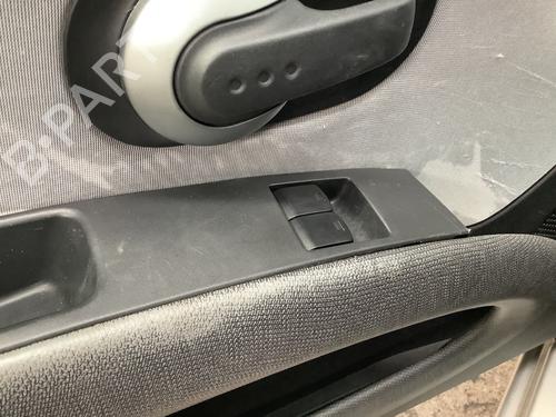 Used Switch Switch NISSAN MICRA C+C III (K12) 1.4 16V (88 hp) 36668646 36668646
