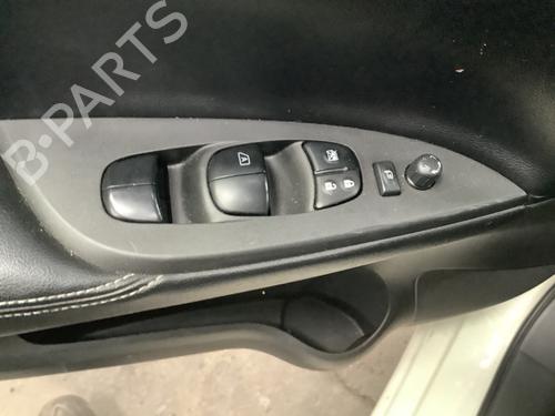 Switch NISSAN PULSAR Hatchback (C13) 1.5 dCi | BP36377920I30 - Image 3