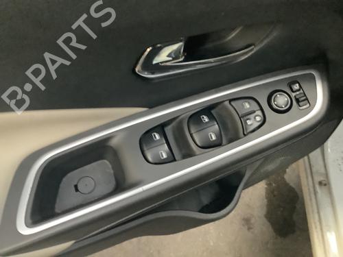 Used Switch NISSAN MICRA V (K14) 1.0 IG-T 100 (101 hp) 22164624