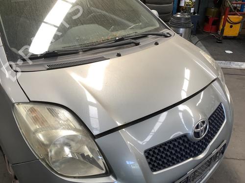Used Hood Hood TOYOTA YARIS (_P9_) 1.3 VVT-i (SCP90_, SCP90R) (87 hp) 34574229 34574229