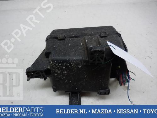 Used Fuse box TOYOTA TUNDRA Pickup (_K5_, _K6_) 5.7 4WD (USK56_, USK57_, USK55_, USK75_, USK55L, USK57L,... (386 hp) 22149733