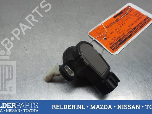 Elektronisk sensor TOYOTA AVENSIS (_T25_) 2.0 D-4D (CDT250_, CDT250R) (116 hp) 22141776