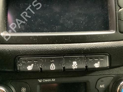 Switch KIA CEE'D Sportswagon (JD) 1.0 T-GDI | BP27453083I30 