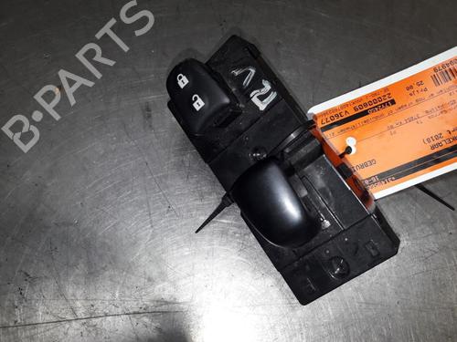 Used Switch NISSAN MICRA V (K14) 1.5 DCI (90 hp) 22165392