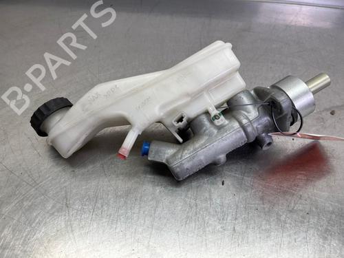 Used Brake master cylinder TOYOTA COROLLA Verso (ZER_, ZZE12_, R1_) 1.8 (ZNR11_, ZNR11R) (129 hp) 22356389