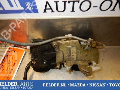 Used Front right lock MAZDA 323 F VI Hatchback (BJ) 2.0 TD (101 hp) 22139654