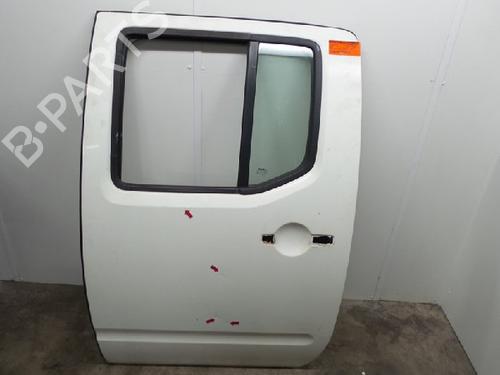 left-rear-door-nissan-navara-np300-d40-25-dci-4wd-2004-22143911 main image