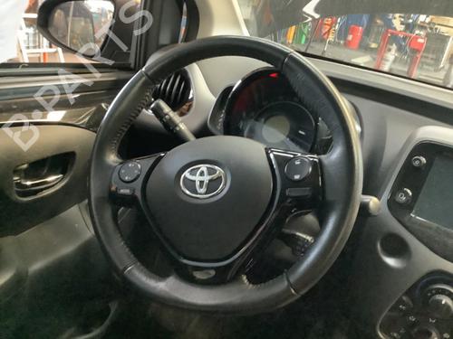 Used Steering wheel Steering wheel TOYOTA AYGO (_B4_) 1.0 VVTi (KGB40) (72 hp) 24495547 24495547