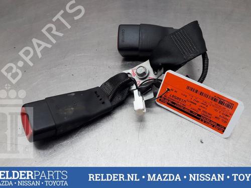 Boucle de ceinture de sécurité TOYOTA YARIS (_P13_) 1.0 (KSP130_, KSP130) (69 hp) 22156875