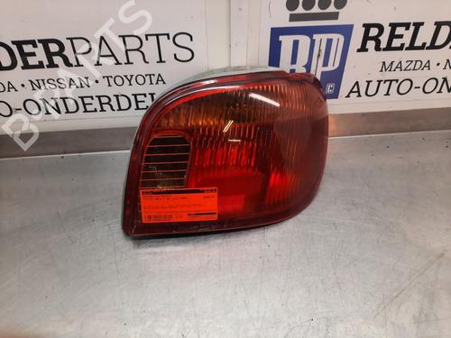 Højre baglygte TOYOTA YARIS (_P1_) 1.5 (NCP13_, NCP13R) (105 hp) 22168602