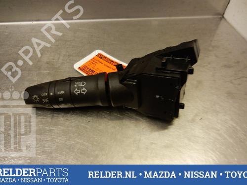Used Steering column stalk NISSAN X-TRAIL I (T30) 2.0 4x4 (140 hp) 22141159