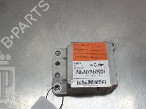 Used ECU airbags NISSAN ALMERA TINO (V10) 2.0 (136 hp) 22153647