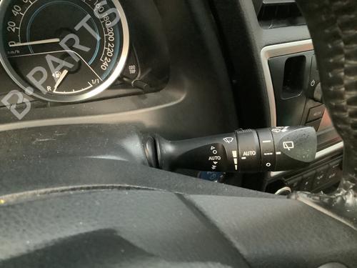 Used Steering column stalk Steering column stalk TOYOTA AURIS (_E18_) 1.8 Hybrid (ZWE186_, ZWE186R) (136 hp) 33956086 33956086