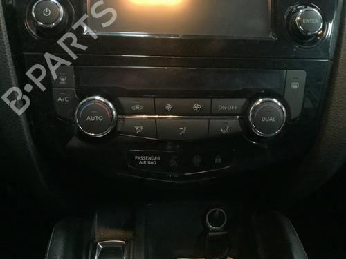 Used Climate control Climate control 35987336 35987336
