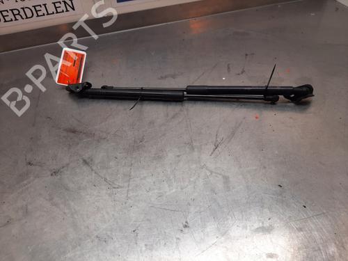 Tailgate lift support TOYOTA YARIS (_P13_) 1.5 (NSP131_) | BP22168229C138 