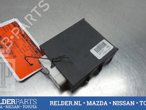 Used Control unit Control unit TOYOTA COROLLA Liftback (_E11_) 1.4 (ZZE111_, ZZE111R) (97 hp) 22137774 22137774
