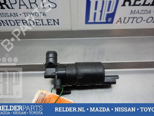 Used Washer pump TOYOTA AYGO (_B1_) 1.0 (KGB10_, KGB10R) (68 hp) 22135103