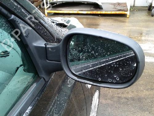 Used Right mirror NISSAN MICRA III (K12) 1.4 16V (88 hp) 22149422