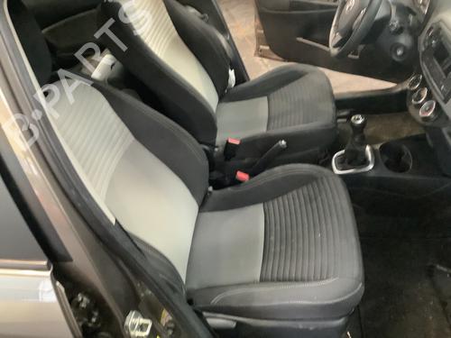 Right front seat TOYOTA YARIS (_P13_) 1.0 (KSP130_, KSP130) | BP23573221C16 