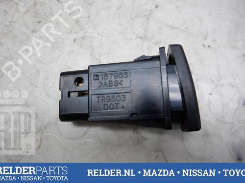 Used Warning switch TOYOTA AVENSIS Estate (_T25_) 2.0 D-4D (CDT250_, CDT250R) (116 hp) 22145247