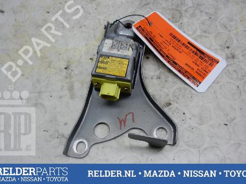 Używane Moduł elektroniczny TOYOTA YARIS VERSO (_P2_) 1.3 (NCP20_, NCP22_, NCP20R, NCP22R) (86 hp) 22145609