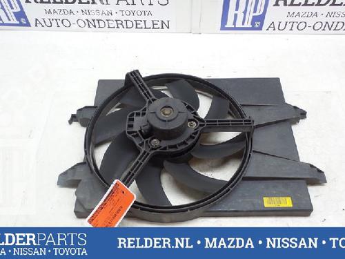 Koelventilatormotor MAZDA 2 (DY) 1.4 CD (68 hp) 22136428
