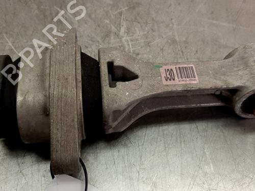 Used Engine mount KIA PROCEED (CD) 1.6 T-GDI GT (204 hp) 32404235