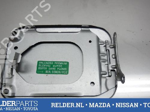Fuel flap MAZDA 323 S VI Saloon (BJ) 1.5 16V (BJ5P) | BP22134752C131 