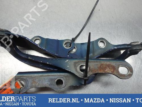 Türscharnier/Türfeststeller TOYOTA RAV 4 II (_A2_) 1.8 (ZCA25_, ZCA26_, ZCA25W, ZCA26W) | BP22134187C146 