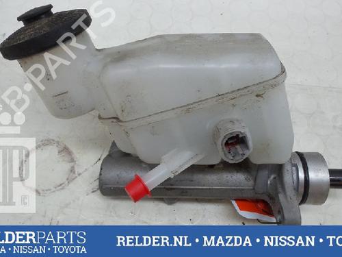 Used Brake master cylinder TOYOTA YARIS (_P9_) 1.0 VVT-i (KSP90_, KSP90R) (69 hp) 22148724