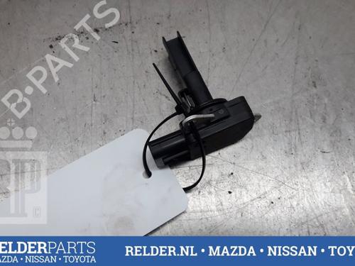 Used Mass air flow sensor TOYOTA YARIS (_P13_) 1.5 Hybrid (NHP130_) (101 hp) 22158779