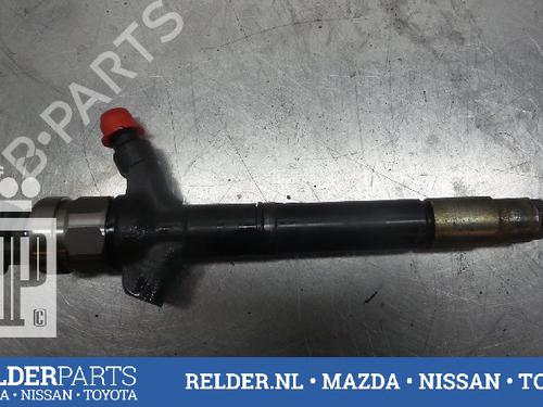 Injector TOYOTA AVENSIS (_T25_) 2.2 D-4D (ADT251_, ADT251R) | BP22157821M100 