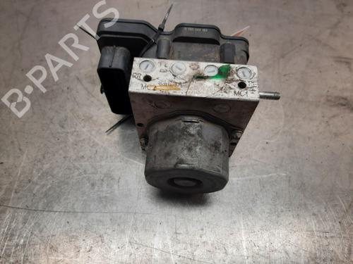abs-pump-nissan-pulsar-hatchback-c13-12-dig-t-2265106455-0265956165-2014-22167432 main image