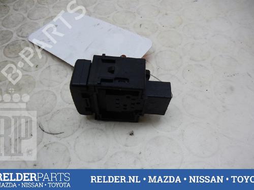 Used Switch NISSAN 350Z Coupe (Z33) 3.5 (280 hp) 22162138