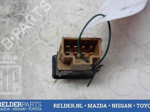 Switch NISSAN PATROL GR V Wagon (Y61) 3.0 DTi | BP22137595I30 