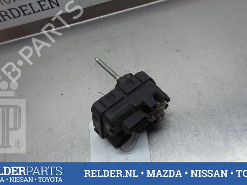 Headlight adjuster motor TOYOTA AVENSIS (_T25_) 2.0 D-4D (CDT250_, CDT250R) | BP22141773E19 