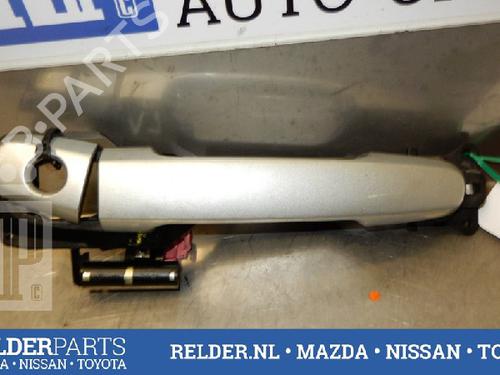Used Front left exterior door handle TOYOTA COROLLA Verso (_E12_) 1.8 VVT-i (ZZE122_, ZZE122R) (135 hp) 22136035