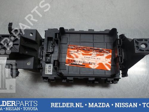 Caja reles / fusibles NISSAN PIXO (UA0) 1.0 (68 hp) 22146770