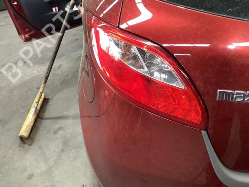 Used Left taillight Left taillight MAZDA 2 (DE_, DH_) 1.3 (DE3FS) (86 hp) 33956178 33956178